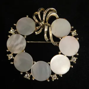 1960s Linser Mother-Of-Pearl Round Brooch