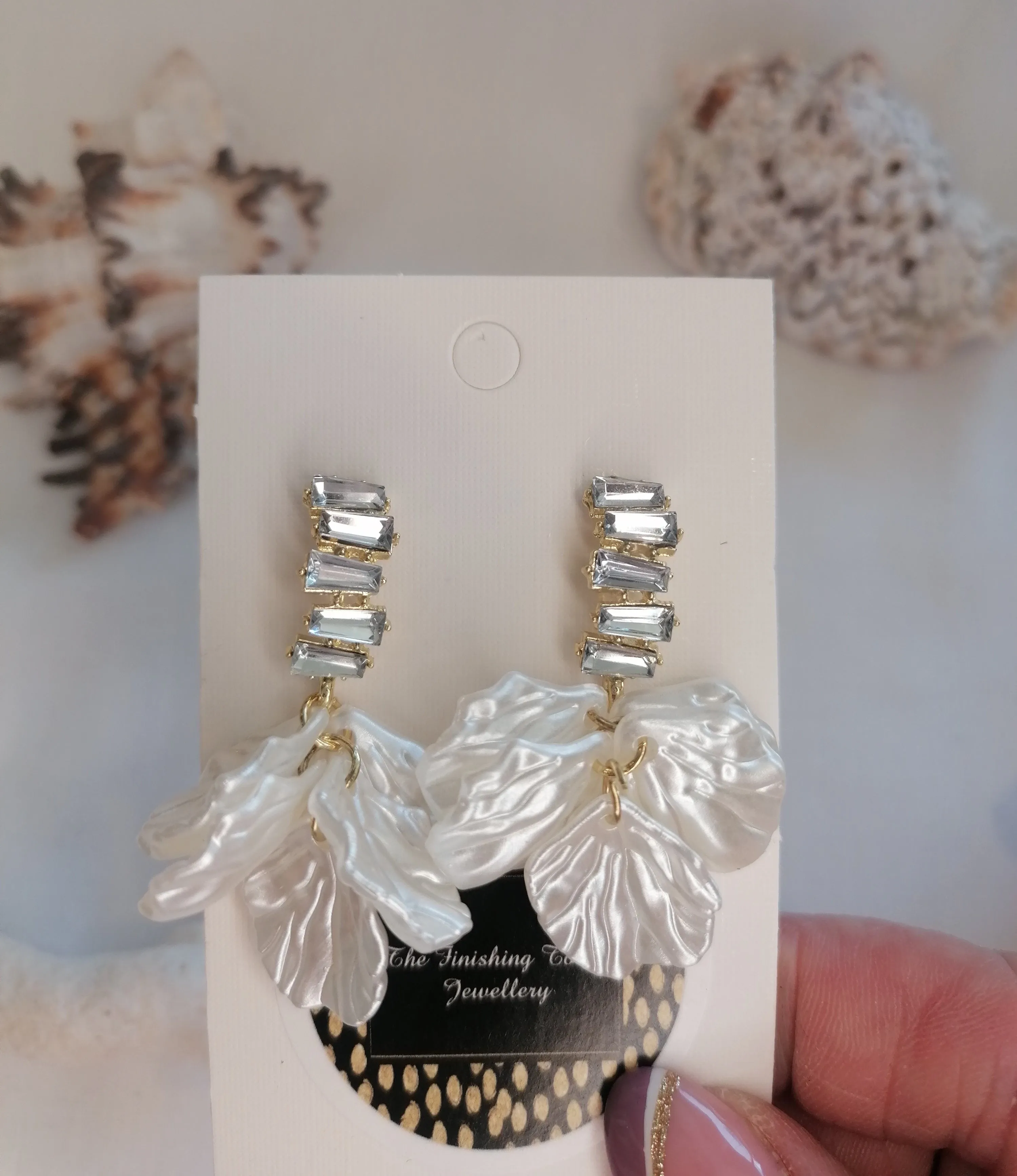 Alma Earrings