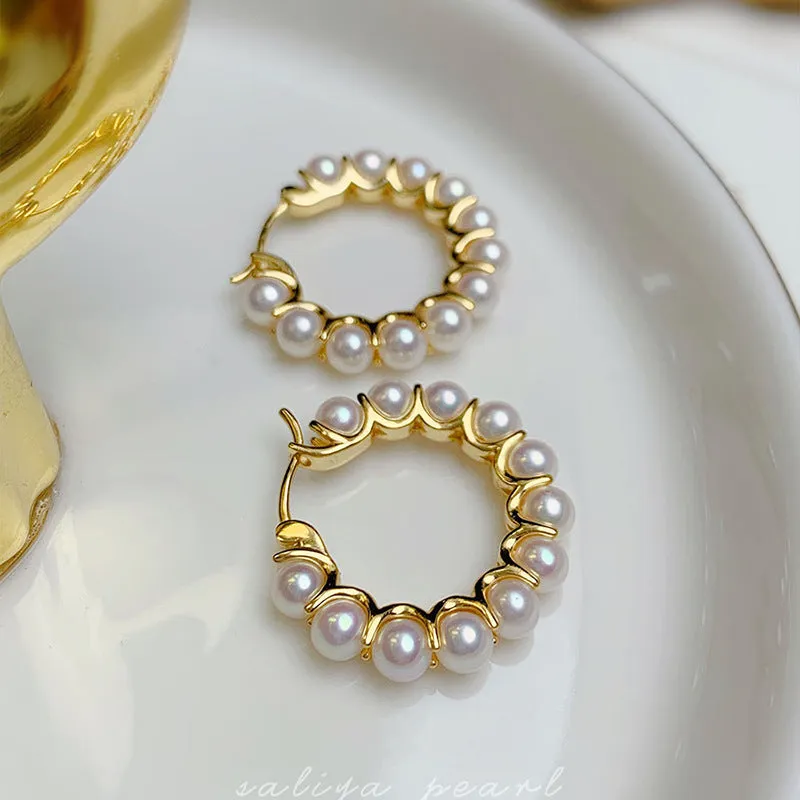 Circle Pearl Earrings