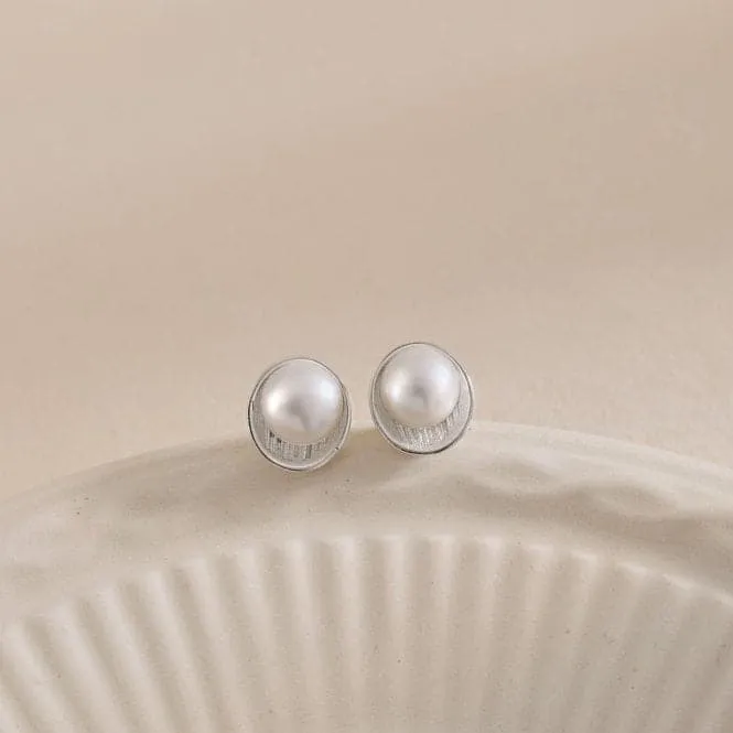 Fresh Water Pearl Stud Earrings ERLE020