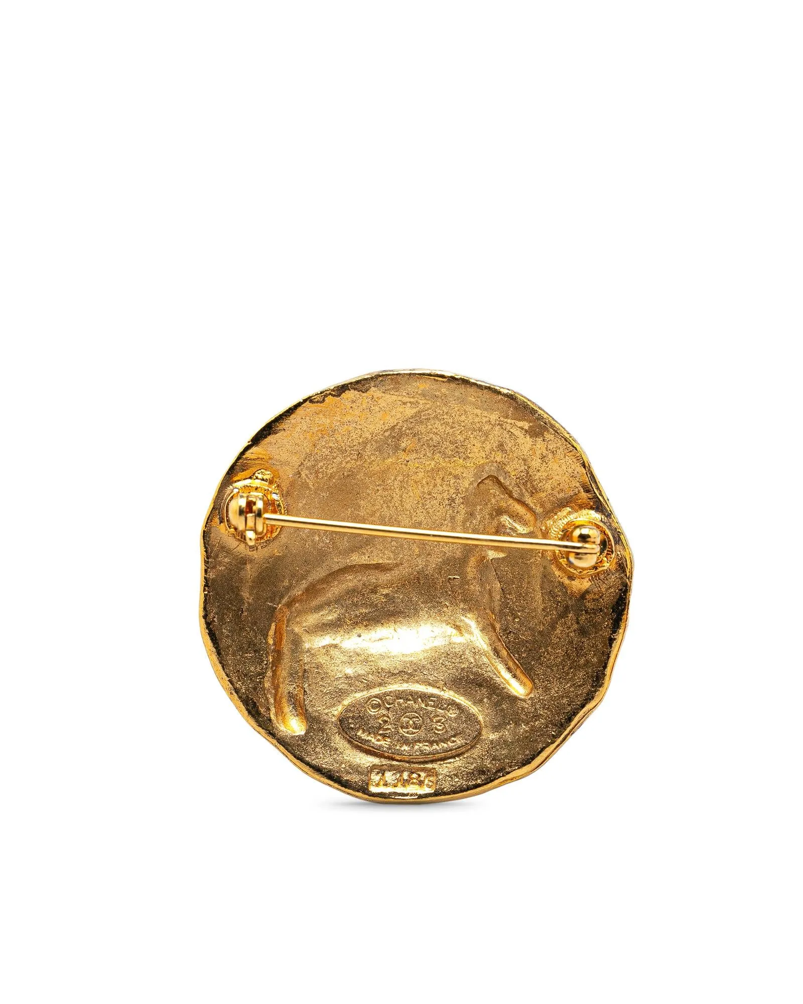 Gold Plated Round Lion Brooch with Back Pin Closure