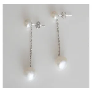 Linear Pearl Drop Earrings.