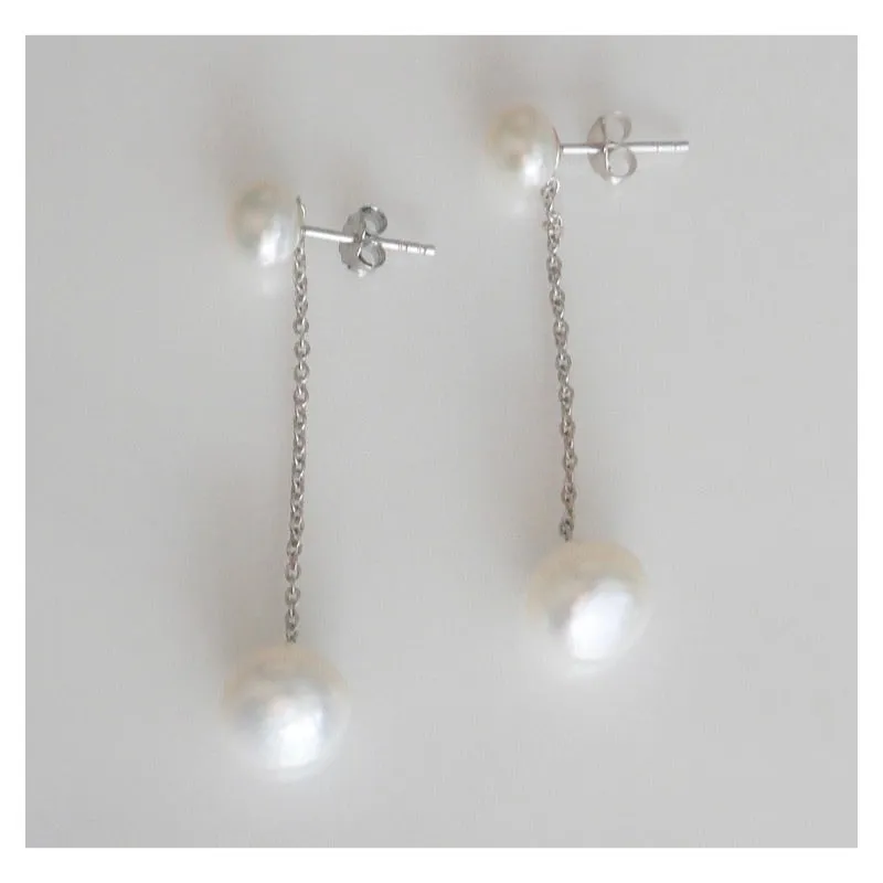 Linear Pearl Drop Earrings.