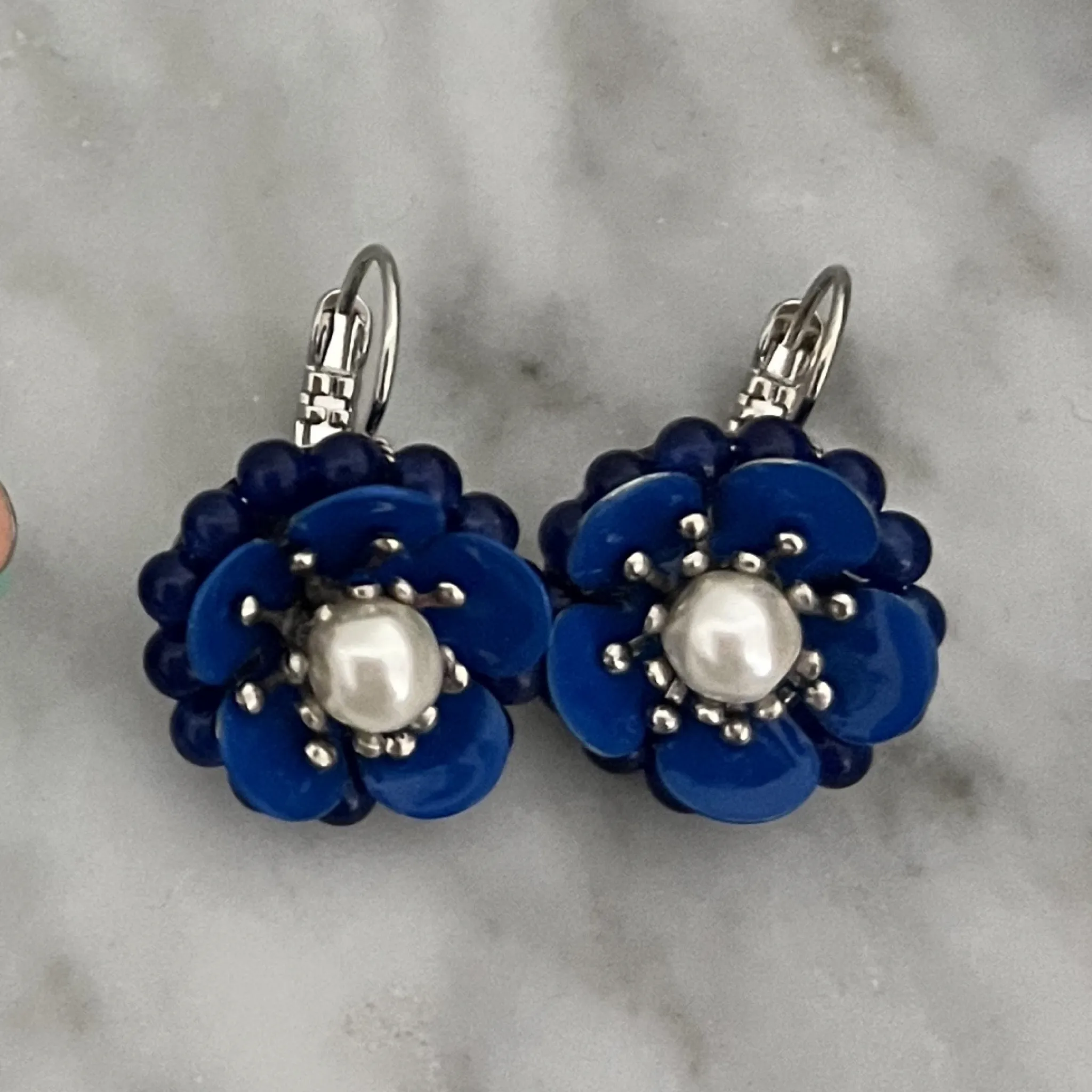 Mihal sterling silver enamel & pearl flower earrings