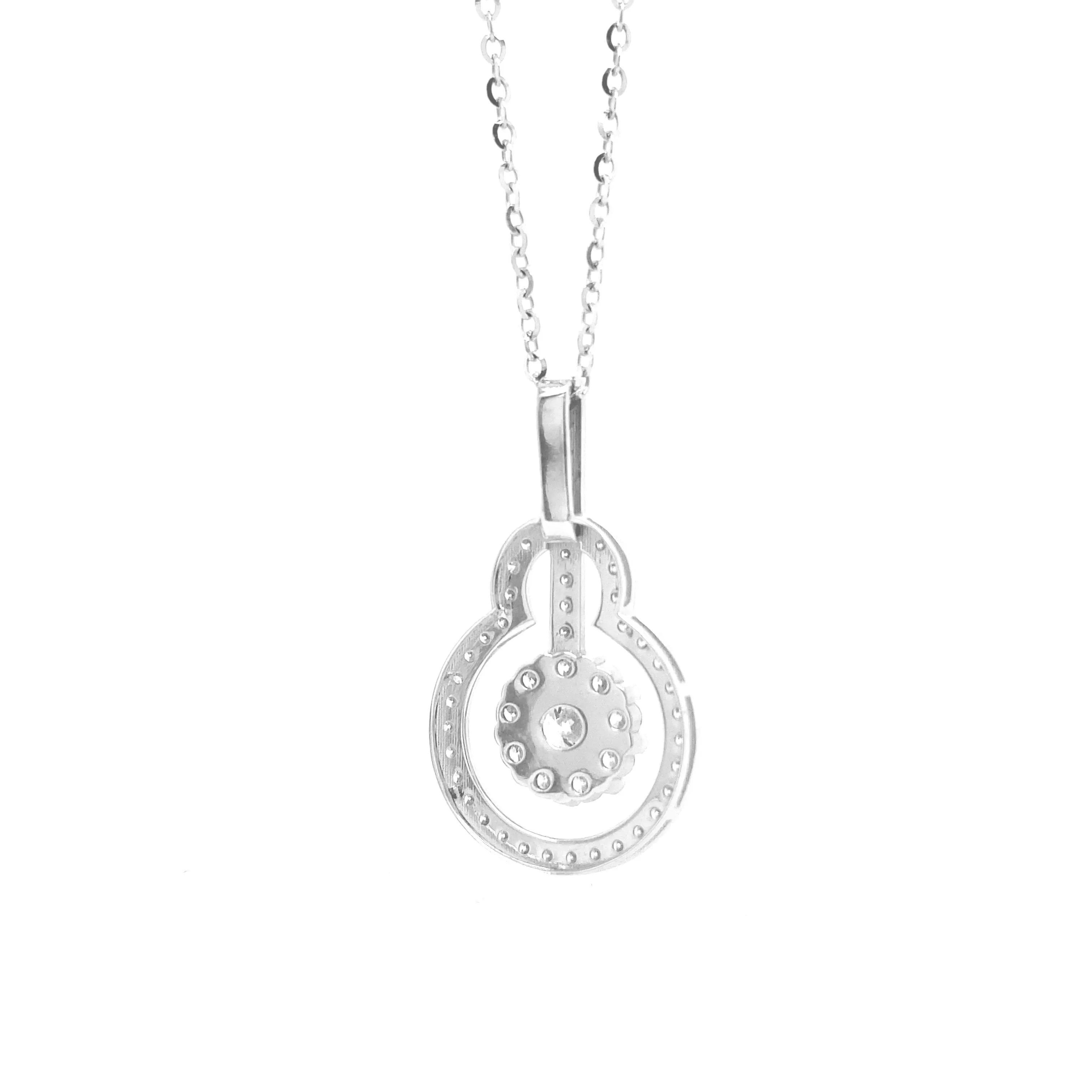 Round Diamond White Gold Pendant P086N