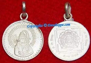 Sri Maha Mrityunjaya yantra silver pendant