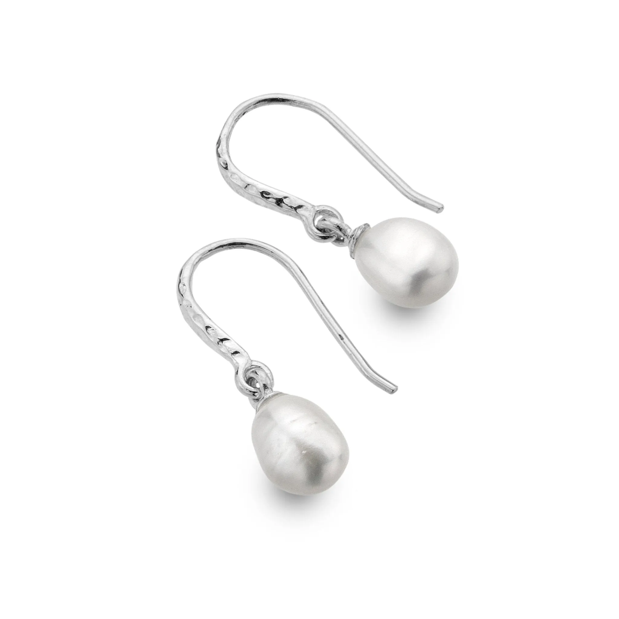 Treasured pearl earrings