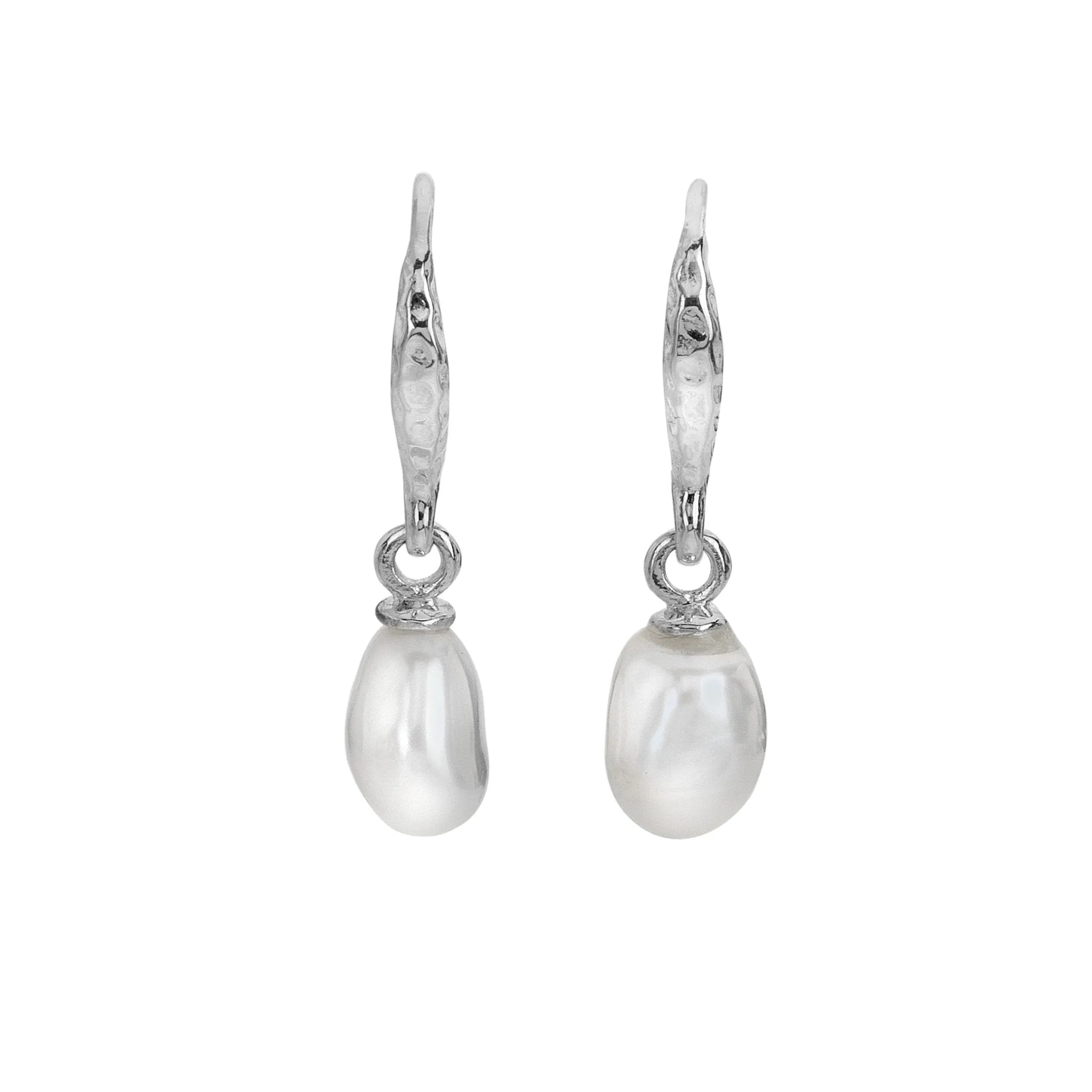 Treasured pearl earrings